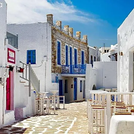 Superb Naxos Grand In The Heart Of Town Balcony *